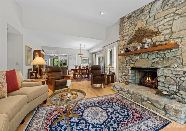 Photo 3 of Condo for sale at 4 Governors Way, Asheville, NC 28804 | MLS# 4408866 | Listing updated on 2026-09-29