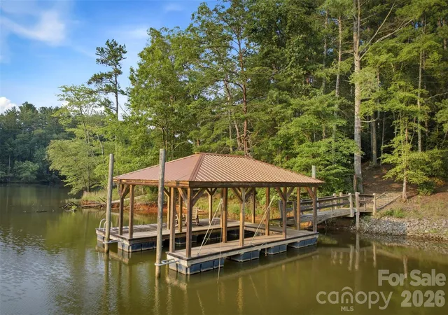 Photo 3 of Single family home for sale at 2079 Dockside Pl, Connelly Springs, NC 28612 | MLS# 4409050 | Listing updated on 2026-10-28