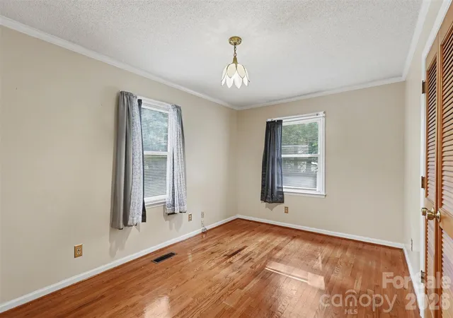 Photo 4 of Single family home for sale at 310 Ferret Ln, York, SC 29745 | MLS# 4409252 | Listing updated on 2026-09-11