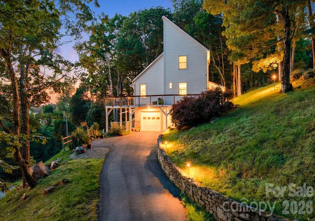 Photo 2 of Single family home for sale at 129 Finney Ln, Mars Hill, NC 28754 | MLS# 4409260 | Listing updated on 2026-09-13