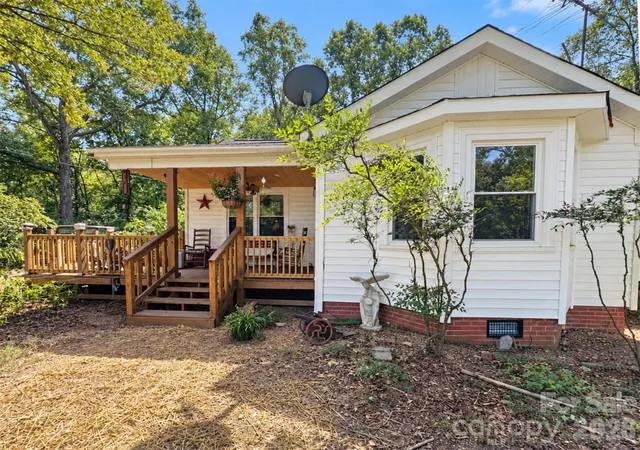 Photo 2 of Single family home for sale at 247 German Hl Rd, Peachland, NC 28133 | MLS# 4409764 | Listing updated on 2026-09-11