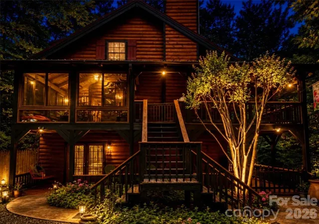 Photo 3 of Single family home for sale at 696 Top Of The Mountain Rd, Hendersonville, NC 28739 | MLS# 4410002 | Listing updated on 2026-09-15