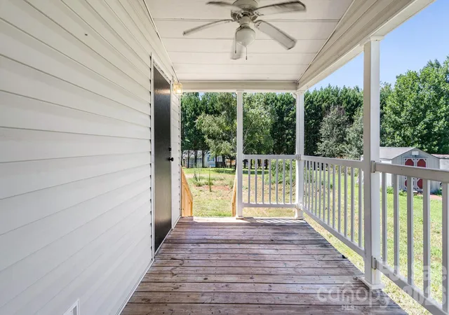 Photo 4 of Single family home for sale at 178 Zircon Dr, Statesville, NC 28625 | MLS# 4410053 | Listing updated on 2026-10-08