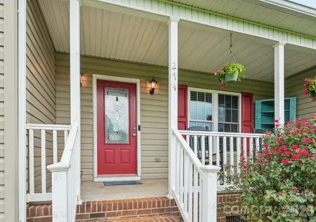 Photo 3 of Single family home for sale at 274 Cruse Rd, Salisbury, NC 28146 | MLS# 4410073 | Listing updated on 2026-09-14