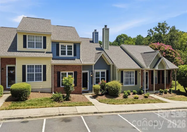 Photo 3 of Townhouse for sale at 9014 Four Mile Crk Rd, Charlotte, NC 28277 | MLS# 4410075 | Listing updated on 2026-10-13