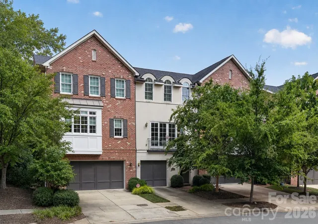 Photo 2 of Townhouse for sale at 1624 Lombardy Cir, Charlotte, NC 28203 | MLS# 4410340 | Listing updated on 2026-09-22