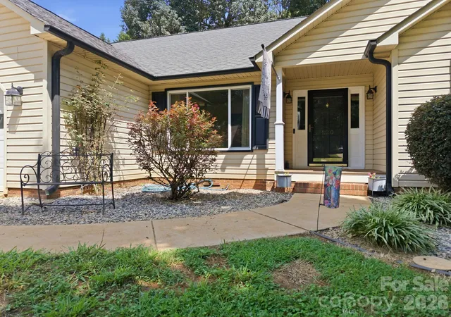 Photo 3 of Single family home for sale at 120 Strawberry Ln, Salisbury, NC 28147 | MLS# 4410362 | Listing updated on 2026-09-21