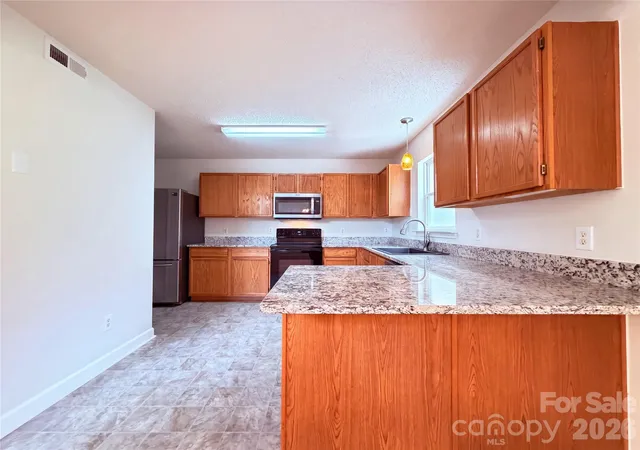 Photo 4 of Single family home for sale at 2916 Rosemeade Dr, Monroe, NC 28110 | MLS# 4410628 | Listing updated on 2026-09-14