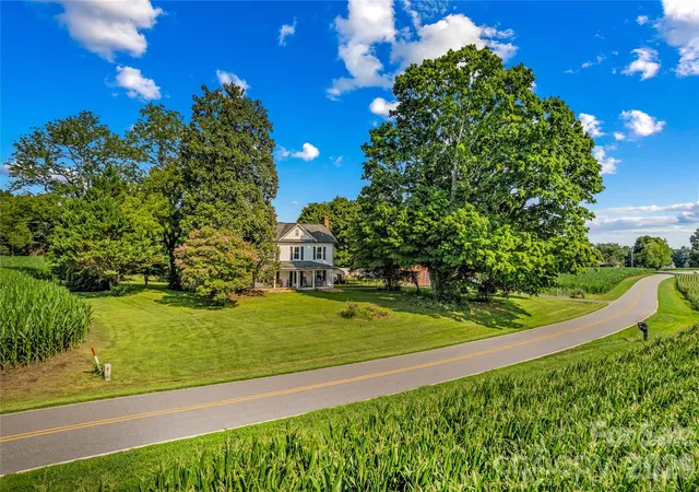 Photo 3 of Single family home for sale at 532 Rash Rd, Olin, NC 28660 | MLS# 4410788 | Listing updated on 2026-10-08
