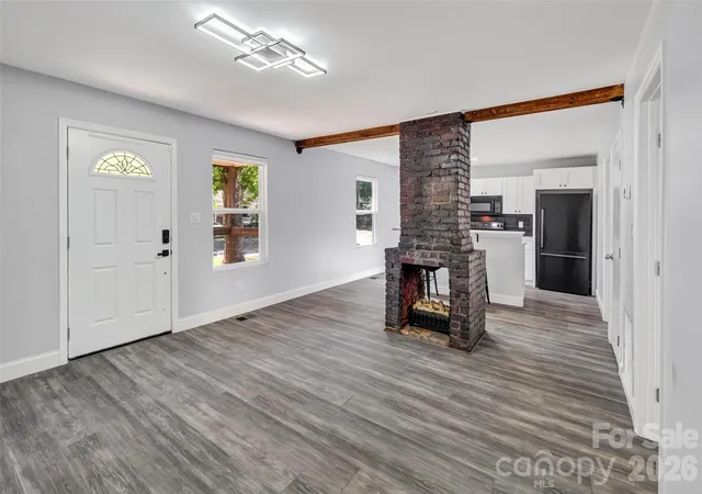 Photo 2 of Single family home for sale at 806 Cantwell St, Charlotte, NC 28208 | MLS# 4411359 | Listing updated on 2026-10-08