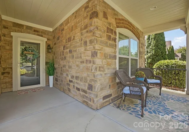 Photo 3 of Sale Pending at 1100 Avalon Pl, Matthews, NC 28104 | MLS# 4411415 | Listing updated on 2026-09-11