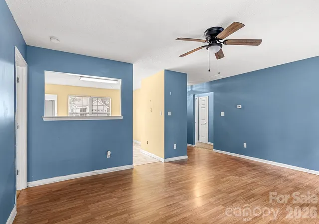 Photo 4 of Single family home for sale at 182 Kristens Ct Dr, Mooresville, NC 28115 | MLS# 4411653 | Listing updated on 2026-09-24