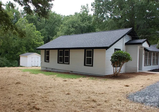 Photo 3 of Single family home for sale at 24674 Saint Martin Rd, Albemarle, NC 28001 | MLS# 4411700 | Listing updated on 2026-09-15