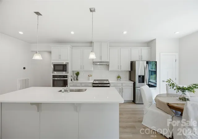 Photo 3 of Single family home for sale at 6428 Cambridge Dr, Harrisburg, NC 28075 | MLS# 4411916 | Listing updated on 2026-09-15