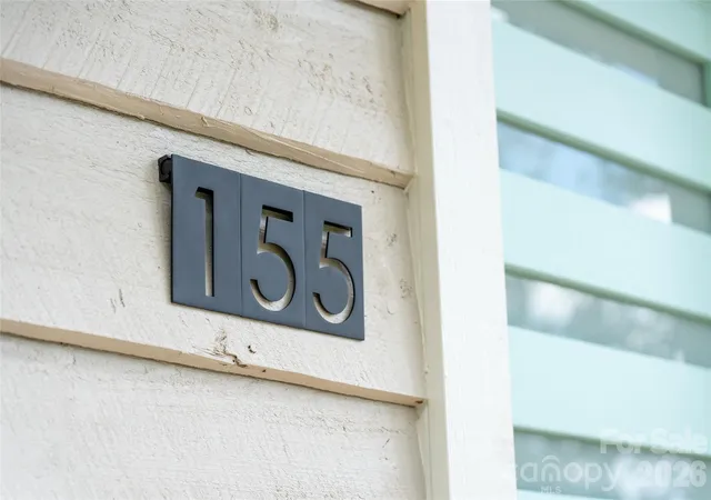 Photo 4 of Single family home for sale at 155 Oak Ter, Arden, NC 28704 | MLS# 4411955 | Listing updated on 2026-10-08