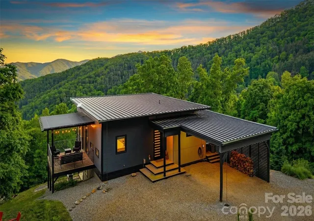 Photo 2 of Single family home for sale at 147 Bluff Crk Ter, Candler, NC 28715 | MLS# 4411960 | Listing updated on 2026-09-16