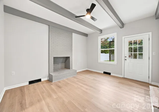 Photo 3 of Single family home for sale at 4100 Sudbury Rd, Charlotte, NC 28205 | MLS# 4412005 | Listing updated on 2026-10-03