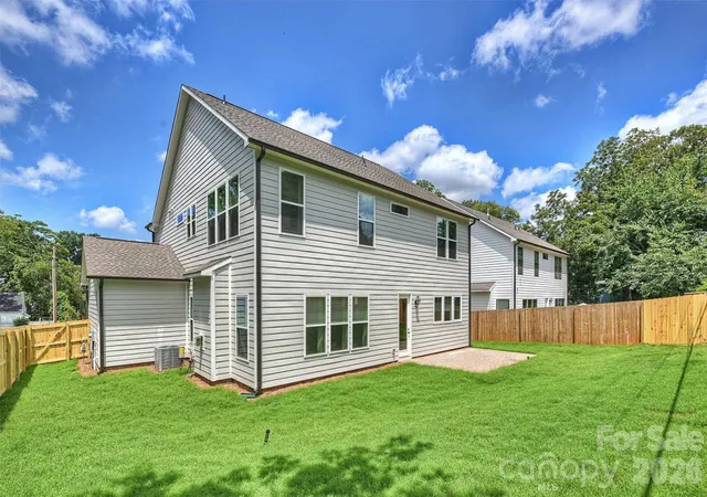 Photo 44 of Single family home for sale at 131 S Gregg St, Charlotte, NC 28208 | MLS# 4412148 | Listing updated on 2026-09-30