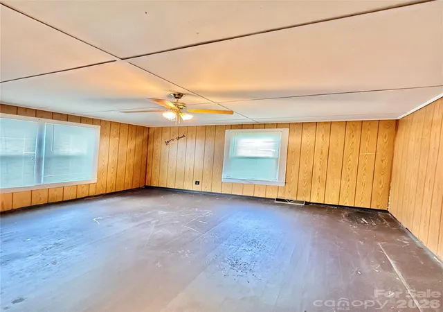 Photo 3 of Single family home for sale at 45 White St, Chester, SC 29706 | MLS# 4412218 | Listing updated on 2026-09-15