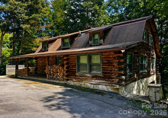 Photo 1 of Single family home for sale at 51 Sleepy Forest Dr, Leicester, NC 28748 | MLS# 4412266 | Listing updated on 2026-09-15