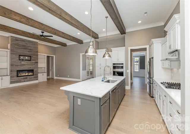 Photo 3 of Sale Pending at 123 Farm Knoll Way, Mooresville, NC 28117 | MLS# 4412327 | Listing updated on 2026-10-06