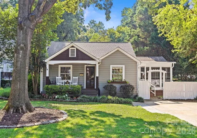 Photo 1 of Single family home for sale at 512 Bascom St, Charlotte, NC 28205 | MLS# 4412433 | Listing updated on 2026-10-27