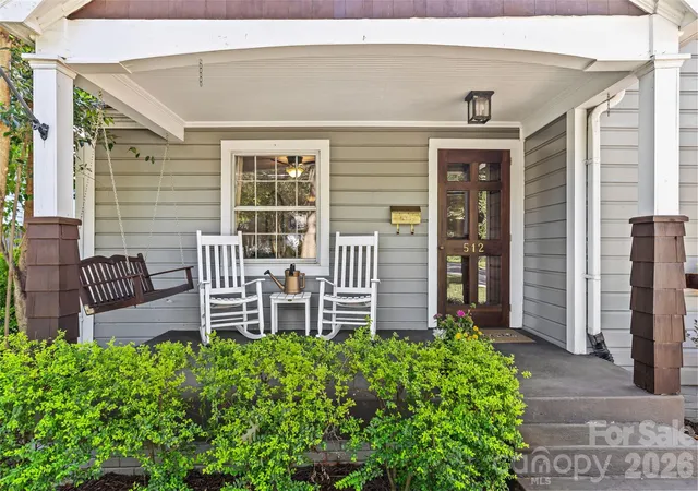 Photo 4 of Single family home for sale at 512 Bascom St, Charlotte, NC 28205 | MLS# 4412433 | Listing updated on 2026-10-27