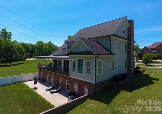 Photo 3 of Single family home for sale at 745 Saint Andrews Rd, Statesville, NC 28625 | MLS# 4412530 | Listing updated on 2026-10-02