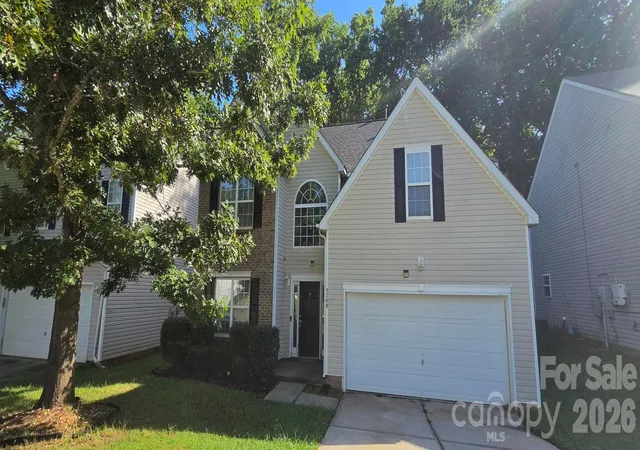 Photo 1 of Single family home for sale at 5708 Twin Brk Dr, Charlotte, NC 28269 | MLS# 4412827 | Listing updated on 2026-09-14