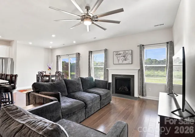 Photo 2 of Single family home for sale at 11416 Solstice Way, Huntersville, NC 28078 | MLS# 4413200 | Listing updated on 2026-09-11