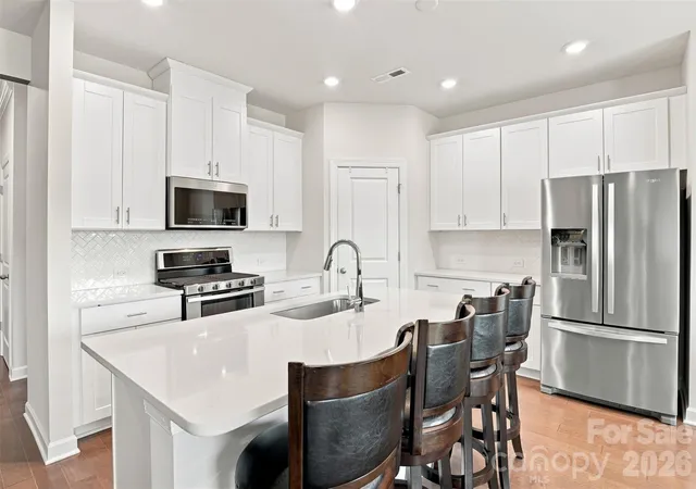 Photo 3 of Single family home for sale at 11416 Solstice Way, Huntersville, NC 28078 | MLS# 4413200 | Listing updated on 2026-09-11