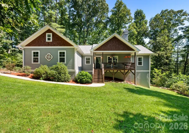 Photo 1 of Single family home for sale at 72 Summer Shade Ct, Hendersonville, NC 28792 | MLS# 4413239 | Listing updated on 2026-09-15