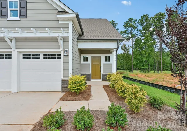 Photo 3 of Single family home for sale at 36170 Greg Norman Dr #1009, Lancaster, SC 29720 | MLS# 4413371 | Listing updated on 2026-10-03