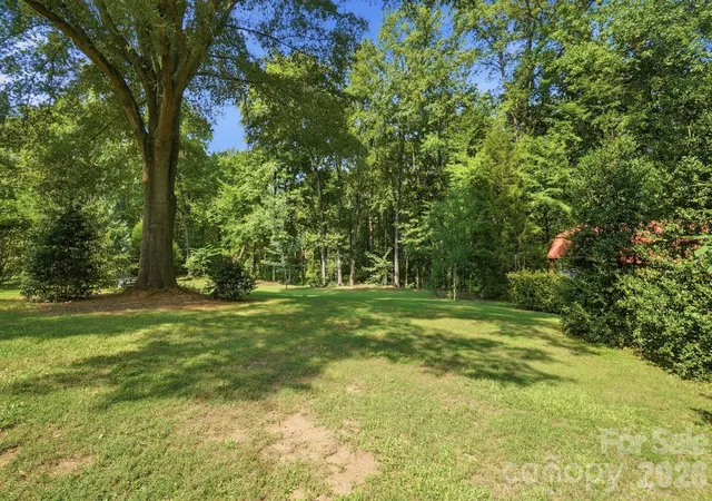 Photo 3 of Single family home for sale at 2818 Castlebrook Dr, Monroe, NC 28112 | MLS# 4413380 | Listing updated on 2026-09-14