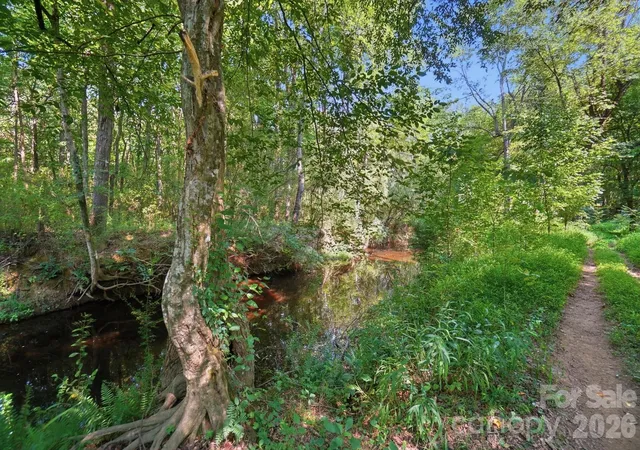 Photo 3 of Single family home for sale at 2818 Castlebrook Dr, Monroe, NC 28112 | MLS# 4413380 | Listing updated on 2026-09-14