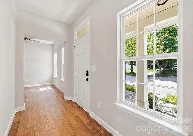 Photo 3 of Single family home for sale at 11402 Heritage Green Dr, Cornelius, NC 28031 | MLS# 4413381 | Listing updated on 2026-10-31