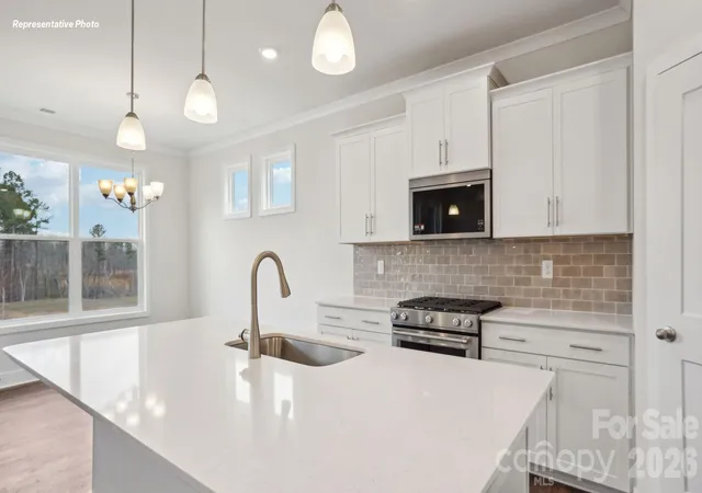 Photo 3 of Single family home for sale at 3260 Oberon St, York, SC 29745 | MLS# 4413402 | Listing updated on 2026-10-18