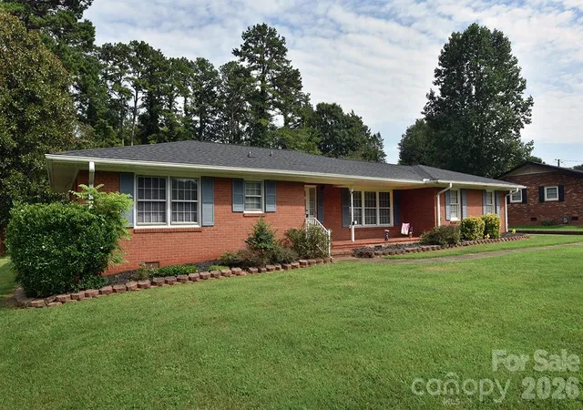 Photo 3 of Single family home for sale at 1036 Rowan Cir, Salisbury, NC 28146 | MLS# 4413499 | Listing updated on 2026-09-21