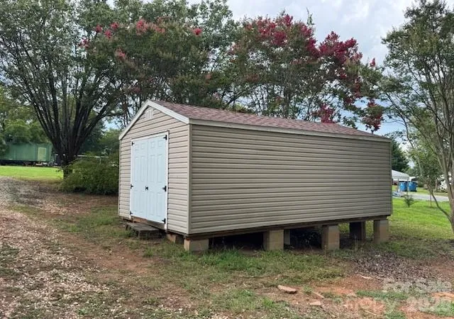 Photo 3 of Single family home for sale at 509 21st Street SE, Hickory, NC 28602 | MLS# 4413508 | Listing updated on 2026-09-11