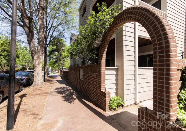 Photo 1 of Condo for sale at 212 W 10th Street #17, Charlotte, NC 28202 | MLS# 4413530 | Listing updated on 2026-09-15