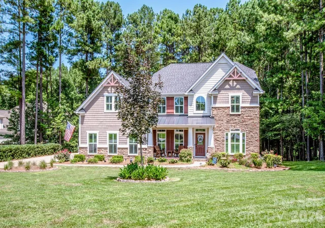 Photo 1 of Single family home for sale at 197 Chaska Loop, Troutman, NC 28166 | MLS# 4413695 | Listing updated on 2026-10-06