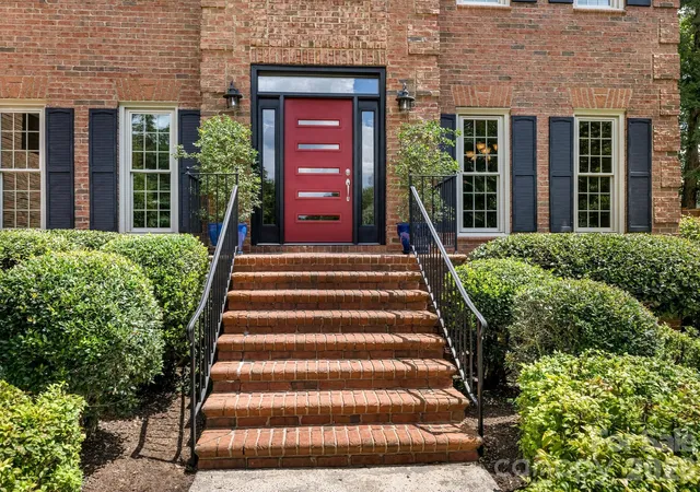 Photo 3 of Single family home for sale at 5402 Flowering Dogwood Ln, Charlotte, NC 28270 | MLS# 4413846 | Listing updated on 2026-09-24