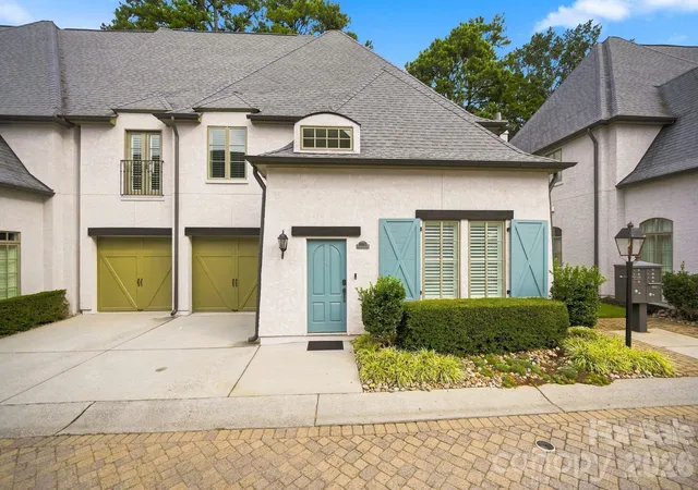 Townhouse for sale at 8813 Provence Village Ln, Charlotte, NC 28226 | MLS# 4413848