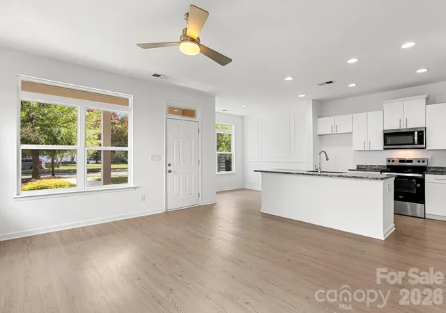 Photo 3 of Townhouse for sale at 214 Overstone Ct, Fort Mill, SC 29715 | MLS# 4413937 | Listing updated on 2026-10-07