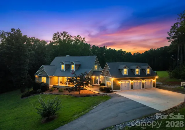 Photo 1 of Mansion for sale at 6334 Long Is Rd, Catawba, NC 28609 | MLS# 4413966 | Listing updated on 2026-09-13