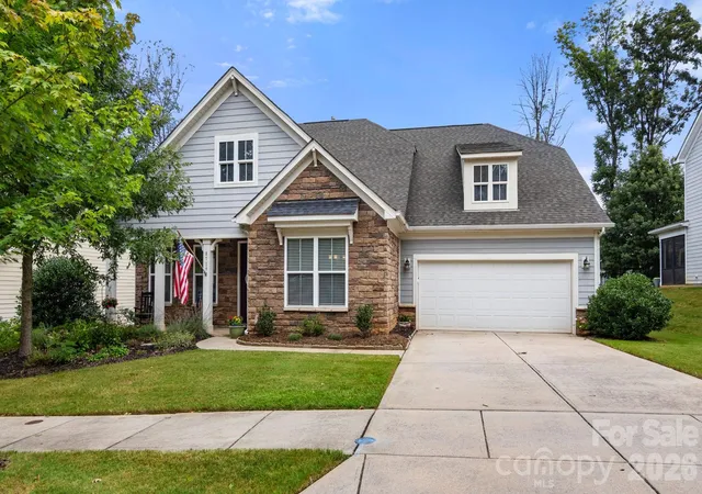 Photo 3 of Single family home for sale at 8719 Shadetree St, Huntersville, NC 28078 | MLS# 4414103 | Listing updated on 2026-09-14