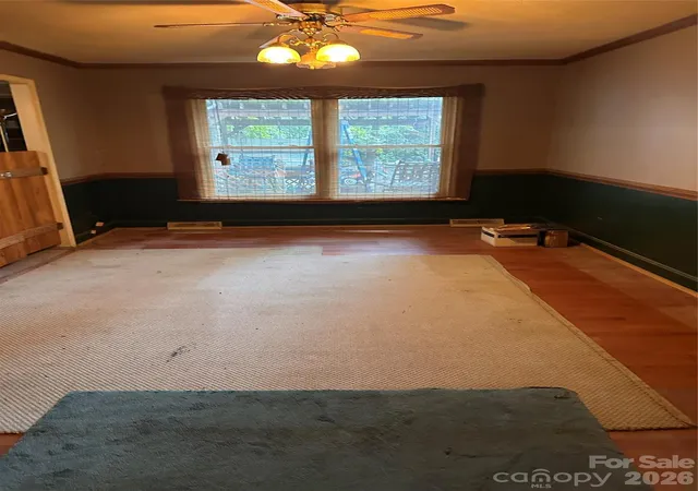 Photo 3 of Single family home for sale at 7216 Lockmont Dr, Charlotte, NC 28212 | MLS# 4414193 | Listing updated on 2026-10-21