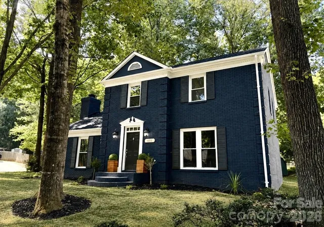 Photo 1 of Single family home for sale at 635 Trl Ridge Rd, Matthews, NC 28105 | MLS# 4414225 | Listing updated on 2026-10-03