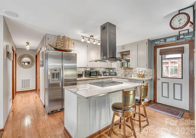 Photo 1 of Single family home for sale at 7697 Katherine Dr, Denver, NC 28037 | MLS# 4414395 | Listing updated on 2026-09-13