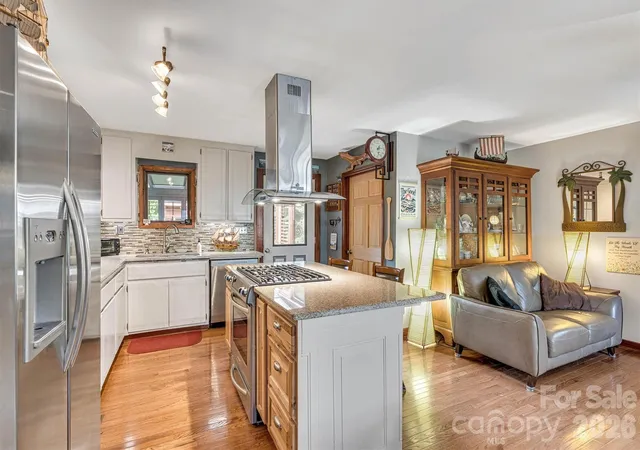 Photo 2 of Single family home for sale at 7697 Katherine Dr, Denver, NC 28037 | MLS# 4414395 | Listing updated on 2026-09-13